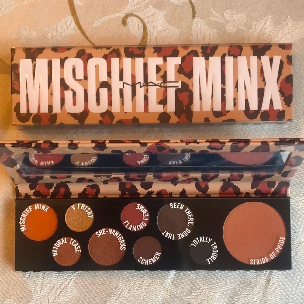 Brand New MAC Cosmetics Mischief Minx Eye Shadow Highlighter Color Palette